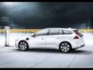 Volvo представила первый в мире дизельный гибридный спорткар