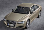 Audi A8 2010: Легкий на подъем