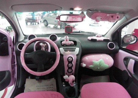 Тюнинг авто BYD F0 Hello Kitty Edition Тюнинг авто BYD F0 Hello Kitty Edition