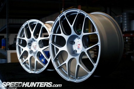 kovanie diski ot HRE WHEELS 024 Как делают кованые диски для авто