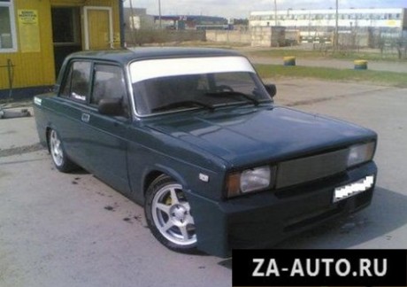 Тюнинг ВАЗ 2105 : "Массивный бампер" Тюнинг ВАЗ 2105 : "Массивный бампер"