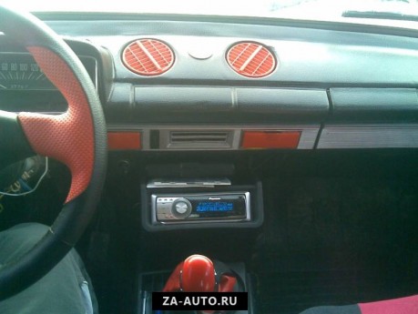 Тюнинг ВАЗ 2101 - "BLAUPUNKT" Тюнинг ВАЗ 2101 - "BLAUPUNKT"