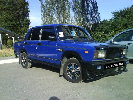 Тюнинг ВАЗ 2107 - "Сапфир" Тюнинг ВАЗ 2107 - "Сапфир"