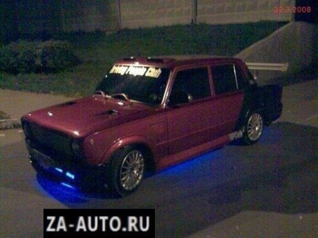 vaz_2101_russkij_neon_4 Тюнинг ВАЗ 2101 - "Русский Неон"