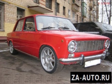 tuning_vaz_2101_litie_diski_1 Тюнинг ВАЗ 2101 - "Литые диски для Копейки"