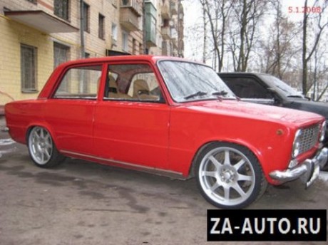 tuning_vaz_2101_litie_diski_3 Тюнинг ВАЗ 2101 - "Литые диски для Копейки"