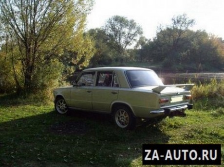 tuning_vaz_2101_dux_vremeni_3 Тюнинг ВАЗ 2101 - "Дух времени" (фото)