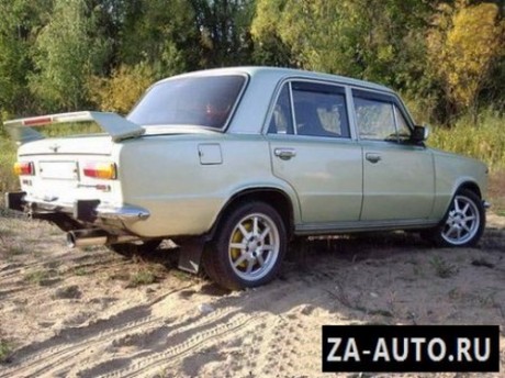 tuning_vaz_2101_dux_vremeni_8 Тюнинг ВАЗ 2101 - "Дух времени" (фото)