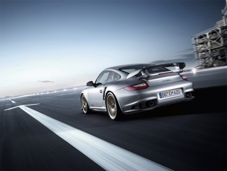 samij_sportivnij_Porsche_911_GT2_RS_08 Спортивный Porsche 911 - GT2 RS
