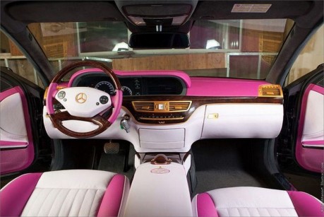 bronirovannij_mercedes_s_klassa_Touran_2011_16 бронированный мерседес с-класса с розовым салоном