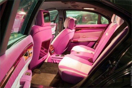 bronirovannij_mercedes_s_klassa_Touran_2011_19 бронированный мерседес с-класса с розовым салоном