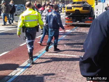 Lamborghini_Murcielago_sgoraet_v_niderlandah_8 Lamborghini Murcielago сгорел в Голандии