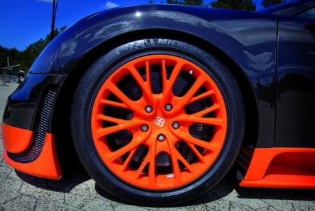 Bugatti Veyron 16.4 Super Sport Bugatti Veyron 16.4 Super Sport