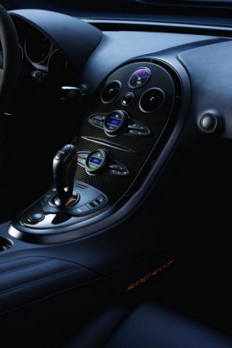 Bugatti Veyron 16.4 Super Sport Bugatti Veyron 16.4 Super Sport