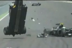 Формула 1: Авария Марка Веббера в Валенсии 