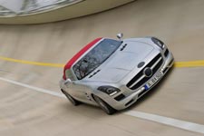 Mercedes-Benz SLS AMG: теперь и «безбашенная» версия!