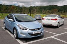 Hyundai Elantra показали публике