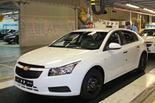 Питерский завод General Motors начал выпуск модели Cruze Hatchback