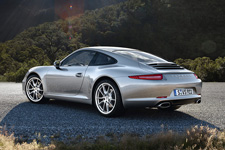 Porsche 911 вновь признан в Европе самым надежным спорткаром