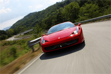 Ferrari 458 Italia: она живая, живая!