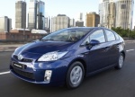 Гибрид Prius захватывает Японию 