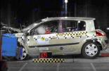 Краш-тест Renault Megane 2.0 хэтчбек 2003- EuroNCAP