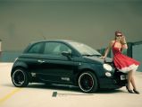 В ателье H&R «обвесили» Fiat 500