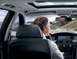 В компании BMW разработали активные подголовники