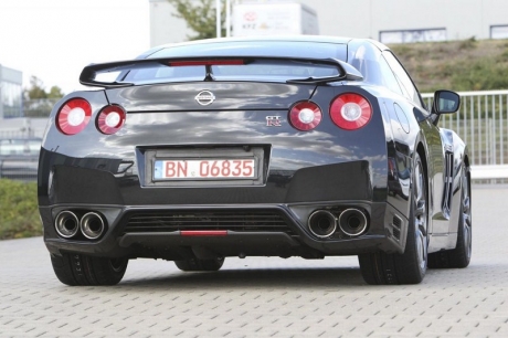 Nissan GT-R 2013 для США