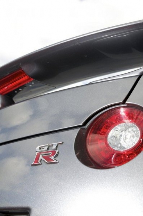 Nissan GT-R 2013 для США