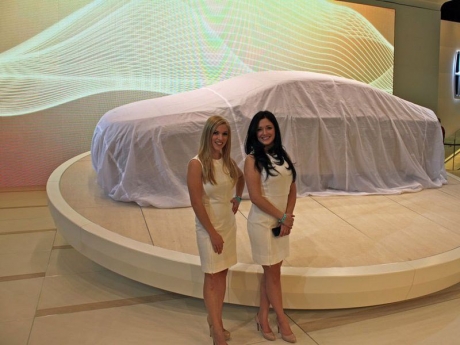 Автосалон в Детройте 2012 : Девушки 