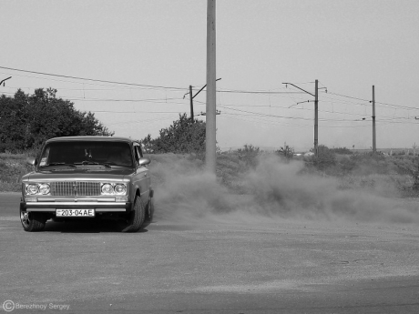 Тюнинг ВАЗ 2106 : Блу металик