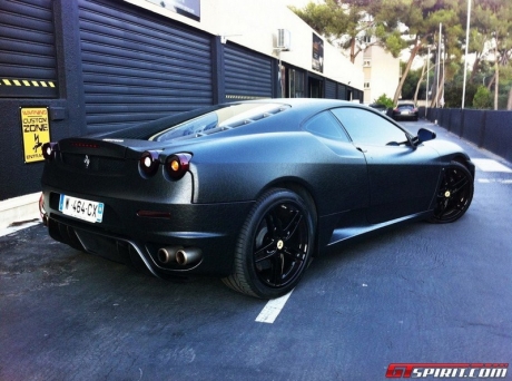 Кожаный тюнинг авто Ferrari F430 от Dartz