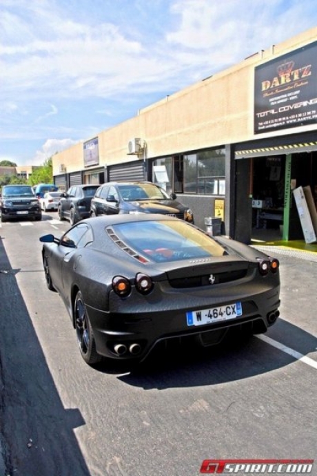 Кожаный тюнинг авто Ferrari F430 от Dartz