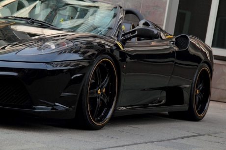 Ferrari Scuderia Spider 16M Conversion Edition