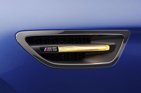 Авто новинки 2012 : BMW M5