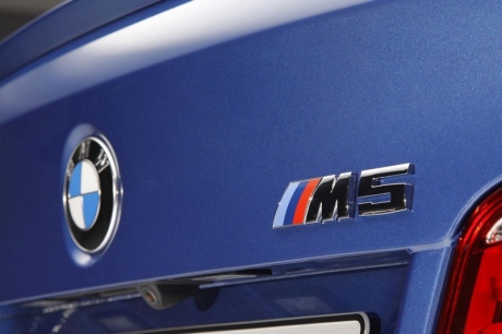 Авто новинки 2012 : BMW M5