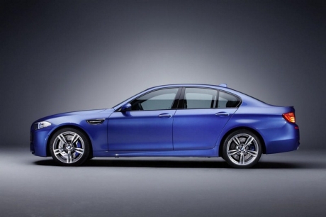 Авто новинки 2012 : BMW M5