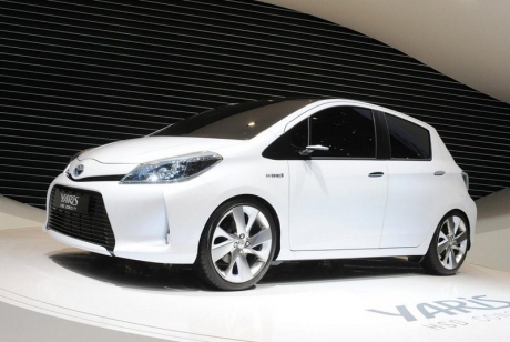 Toyota Yaris HSD Concept