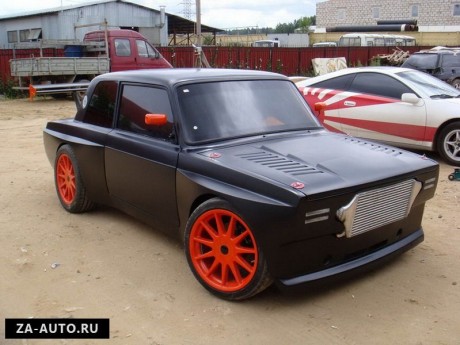 Тюнинг ВАЗ 2105 : "Зе Бест"