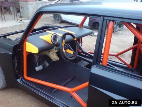 Тюнинг ВАЗ 2105 : "Зе Бест"