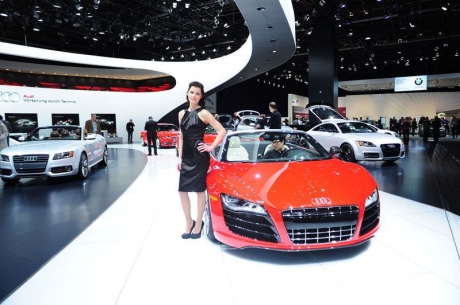 Автосалон в Детройте 2011 : Девушки 