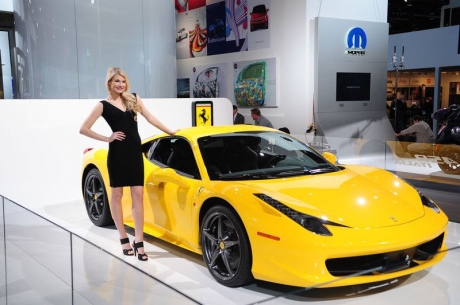 Автосалон в Детройте 2011 : Девушки 