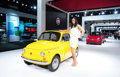 Автосалон в Детройте 2011 : Девушки 