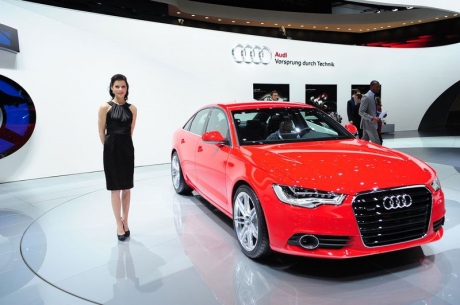 Автосалон в Детройте 2011 : Девушки 