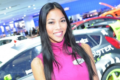 Автосалон в Детройте 2011 : Девушки 