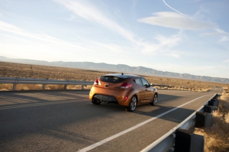 hyundai_veloster_2012_13