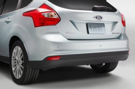 ford_focus_electric_2012_08