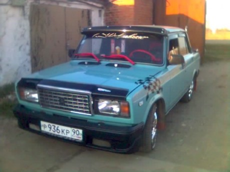 Тюнинг ВАЗ 2107 - "Viva la revolucion"