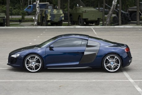 Audi R8 SD Stealth от Status Design